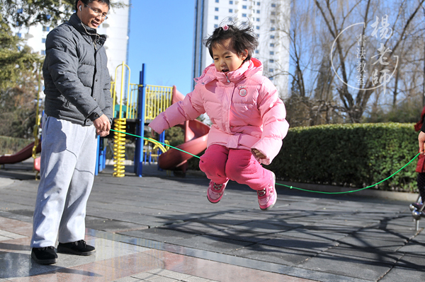 每天午餐后 便是 「楊老師書法教室」的活動時間